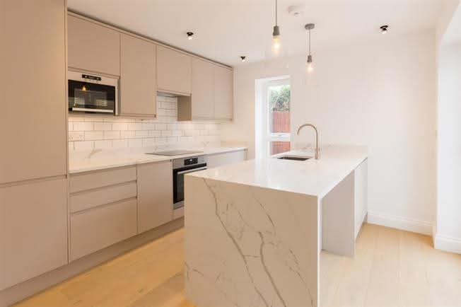 Etchingham 9
